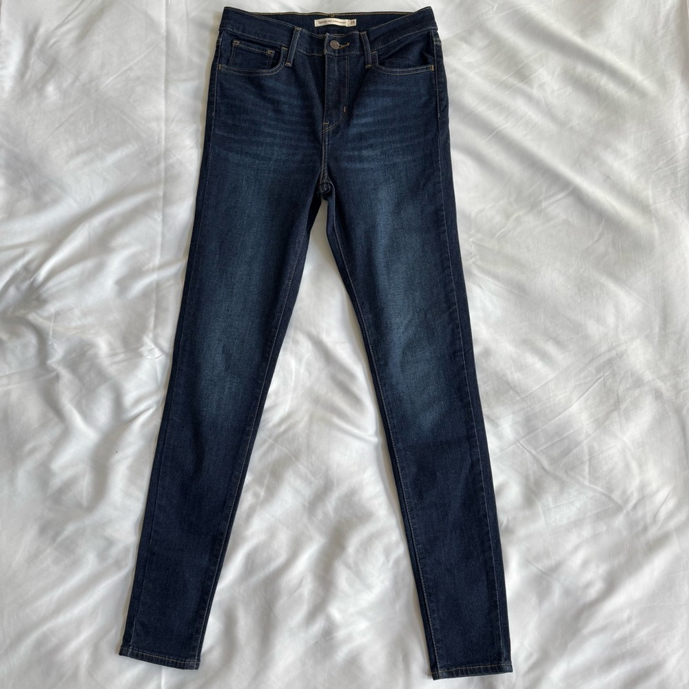 Levi’s 720 High-Rise Super Skinny Jeans – Size 28, Dark Wash